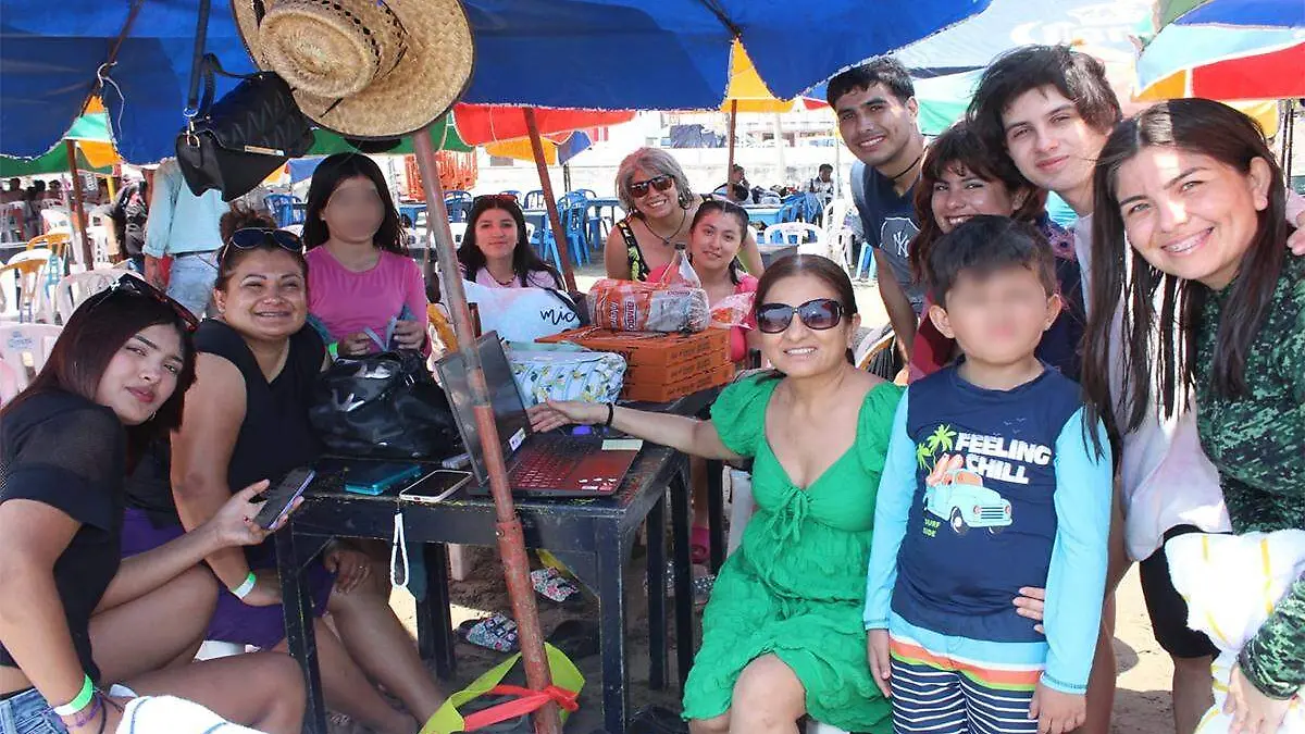 Familia de Monterrey visita Veracruz